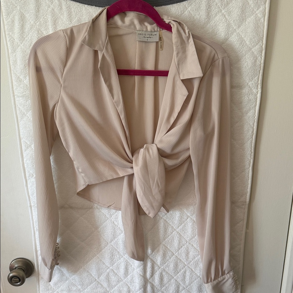 Dress Forum Women's Beige Tie-Front Blouse